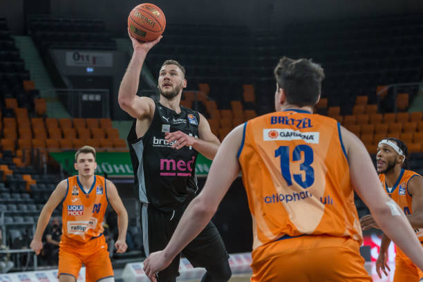 这场比赛的 这场比赛的