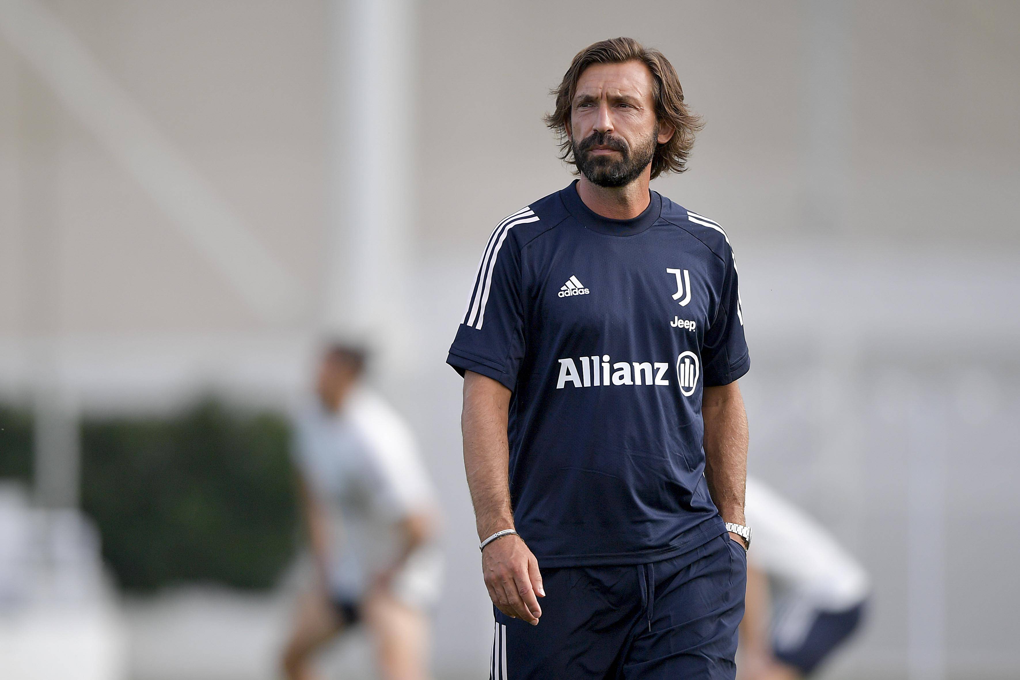 进攻锋线的 进攻锋线的