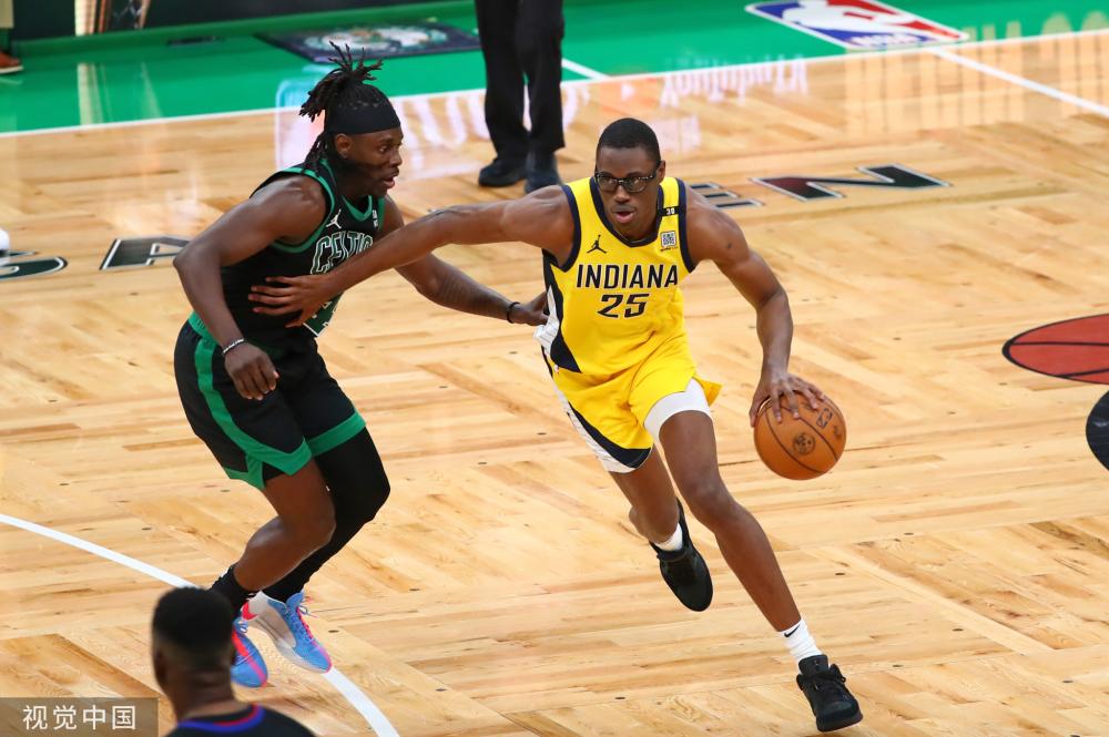 足球界引发 足球界引发