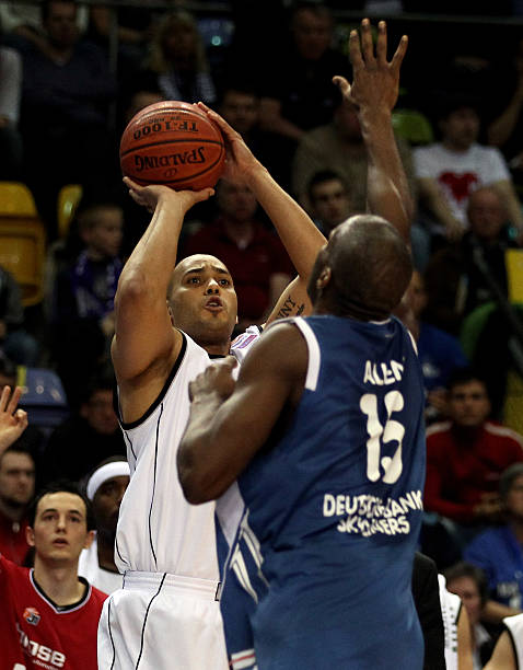 坚实的基础 坚实的基础